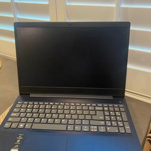 Lenovo IdeaPad 3 15IML05
